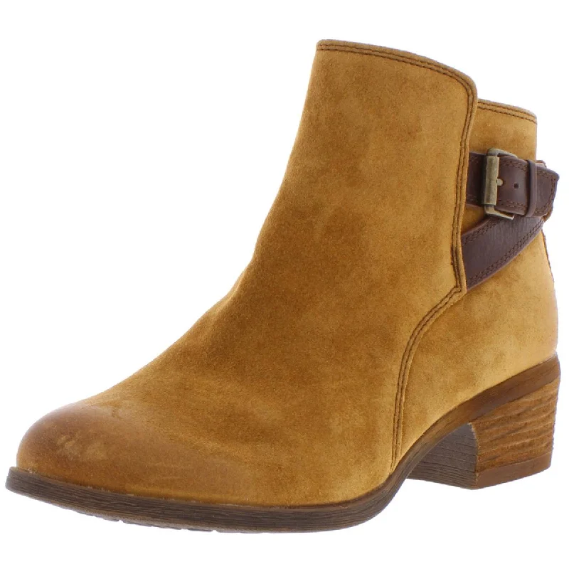 Comfortiva Womens Creston Suede Stacked Ankle Boots