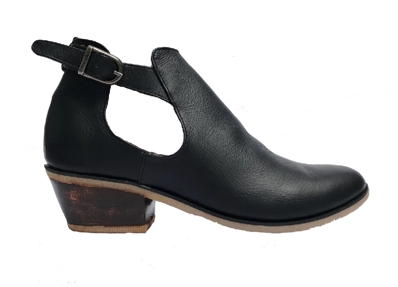 Black Vista Boot