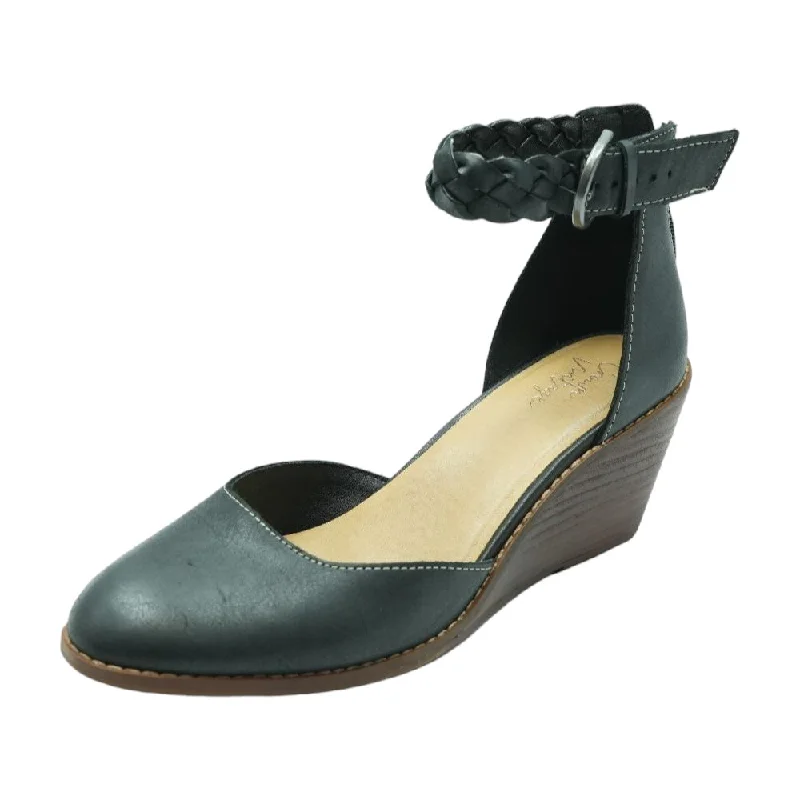 Black Wedge Heels