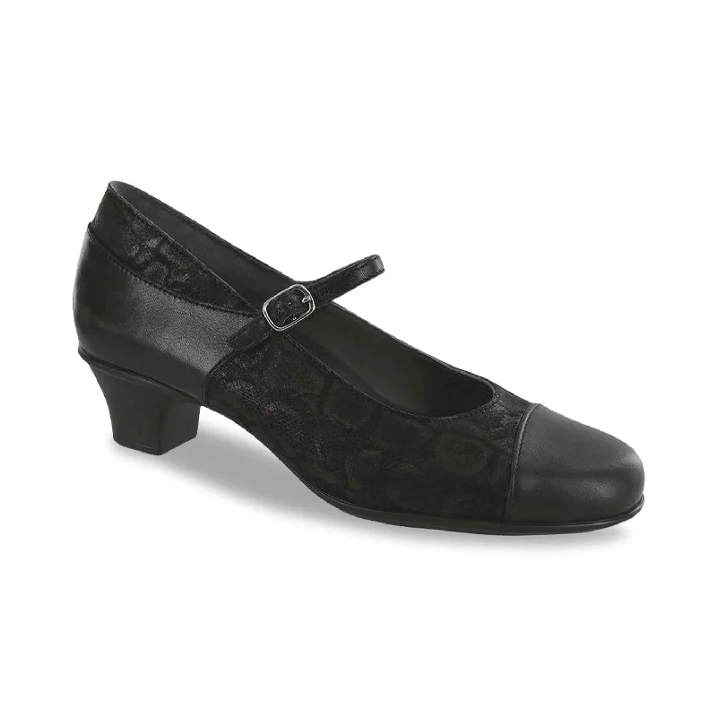 Isabel Mary Jane Shoes - Medium In Black/snake