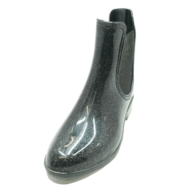 Black Rain Boots