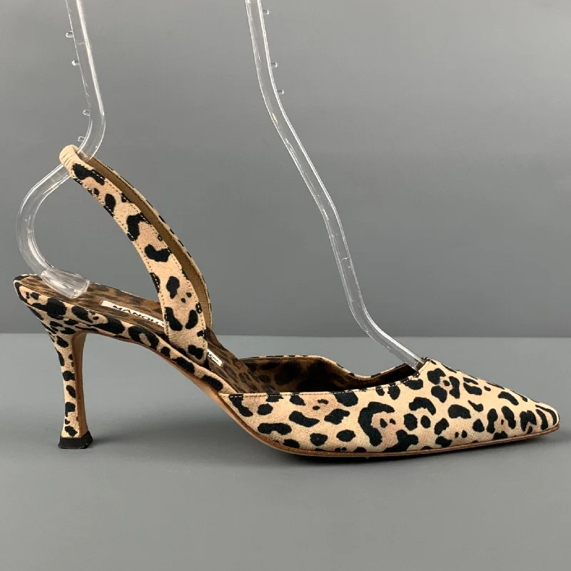 MANOLO BLAHNIK Size 7 Tan Canvas Animal Print Slingback Pumps