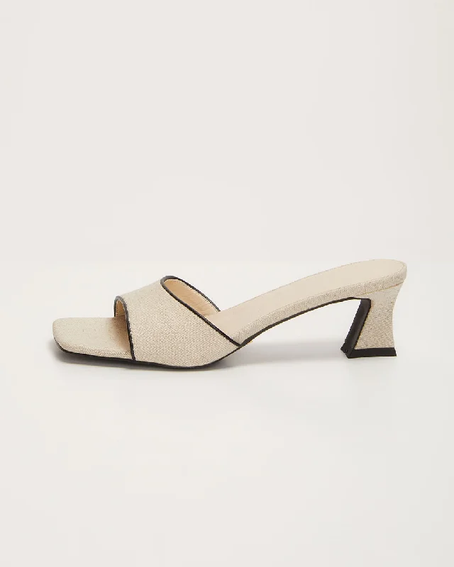Ivory/Black
